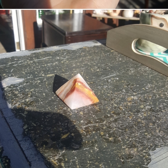 Adorable Mini Banded Onyx Crystal Pyramid - Picture 2 of 4